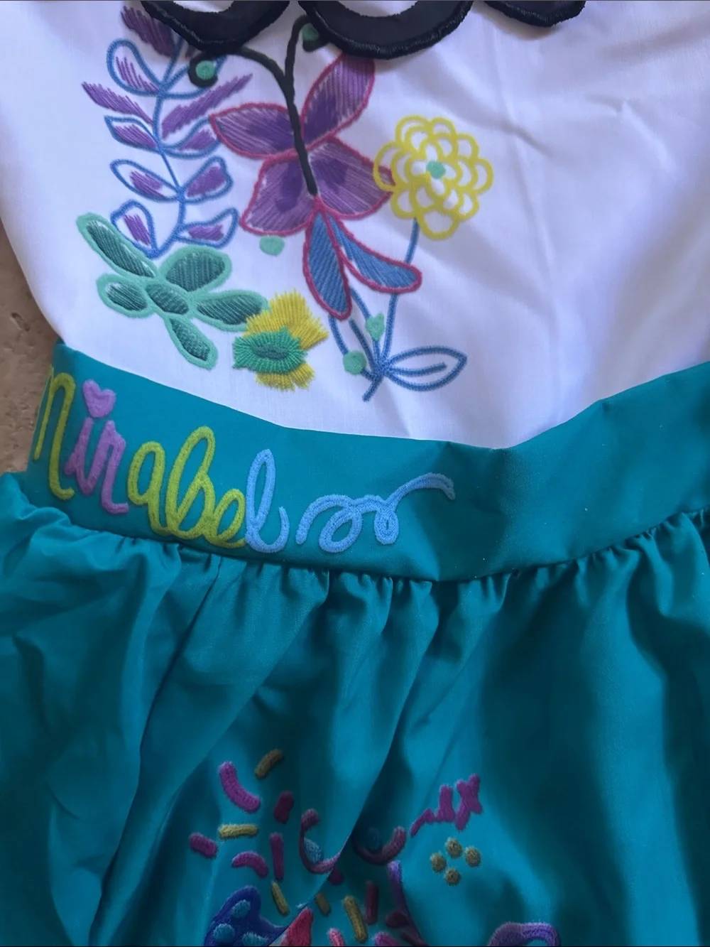 Disney Encanto Mirabel Teal & White Embroidered Fiesta Dress size 7/8 girl NWT